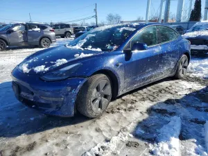 Tesla Model 3 2022