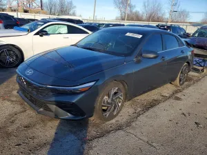 Hyundai Elantra SEL 2.0L 4 2025