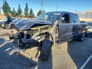 RAM 1500 LIMITED 5.7L 8 2020