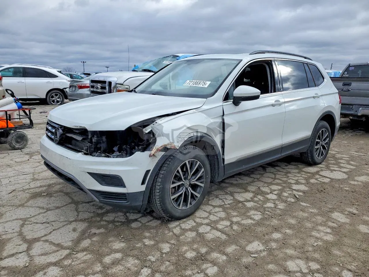 Volkswagen Tiguan SE 2.0L 4 2018