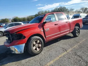 RAM 1500 SLT 5.7L 8 2019