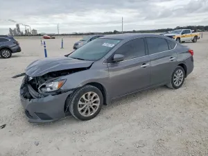 Nissan Sentra S 1.8L 4 2019