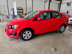 Chevrolet Aveo (Sonic) LS 1.8L 4 2014