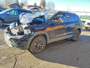 Volkswagen Taos 1.5L 4 2023