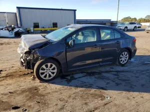 Toyota Corolla LE 2.0L 4 2025
