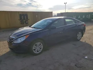 Hyundai Sonata GLS 2.4L 4 2013
