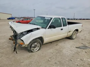 GMC Sonoma 2.2L 4 2000