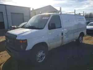 Ford Econoline E250 VAN 4.6L 8 2010