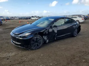 Tesla Model 3 2025