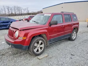 Jeep Patriot SPORT 2.4L 4 2012