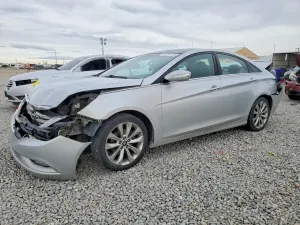 Hyundai Sonata SE 2.0L 4 2012