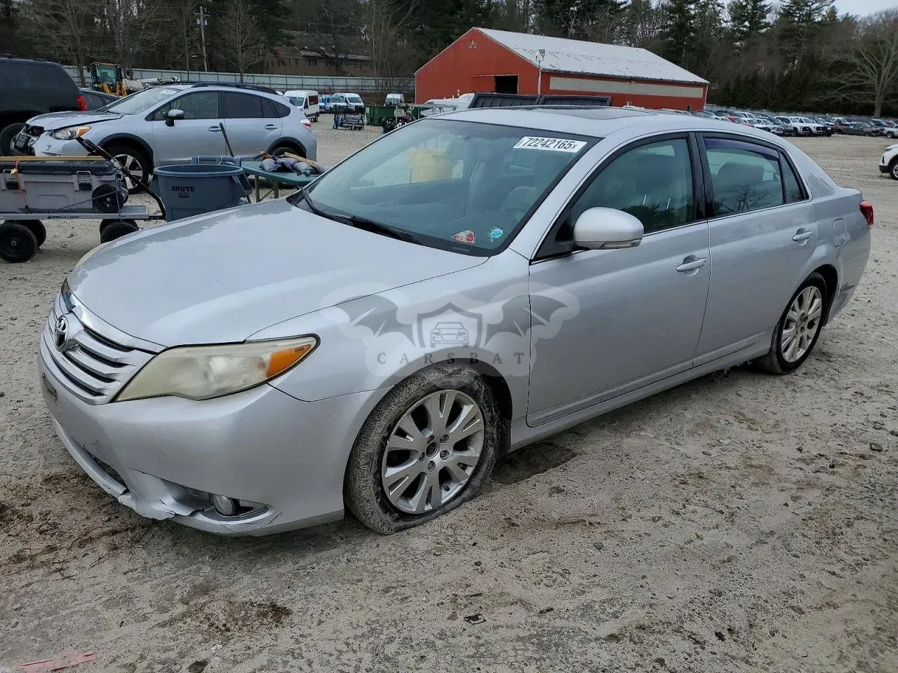 Toyota Avalon BASE 3.5L 6 2011