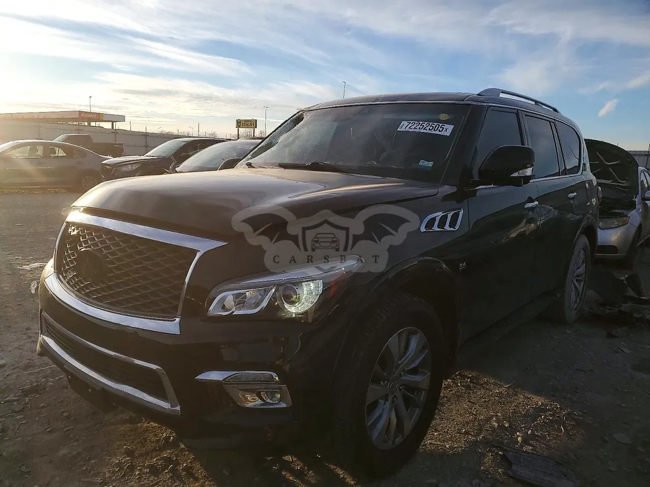 Infiniti QX80 BASE 5.6L 8 2017