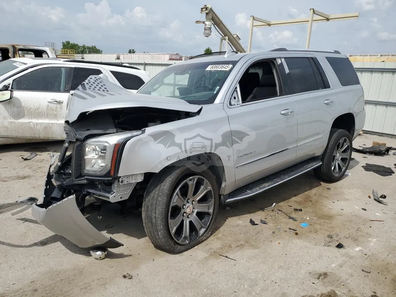 GMC Yukon DENALI 6.2L 8 2017