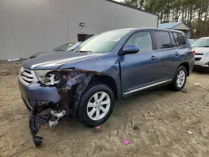 Toyota Highlander BASE 3.5L 6 2012