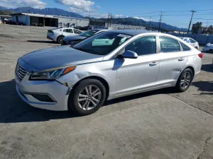 Hyundai Sonata SE 2.4L 4 2016