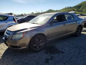 Chevrolet Malibu LS 2.4L 4 2010