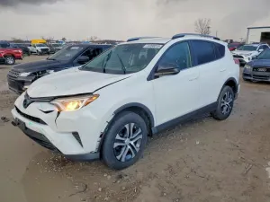 Toyota Rav4 LE 2.5L 4 2017