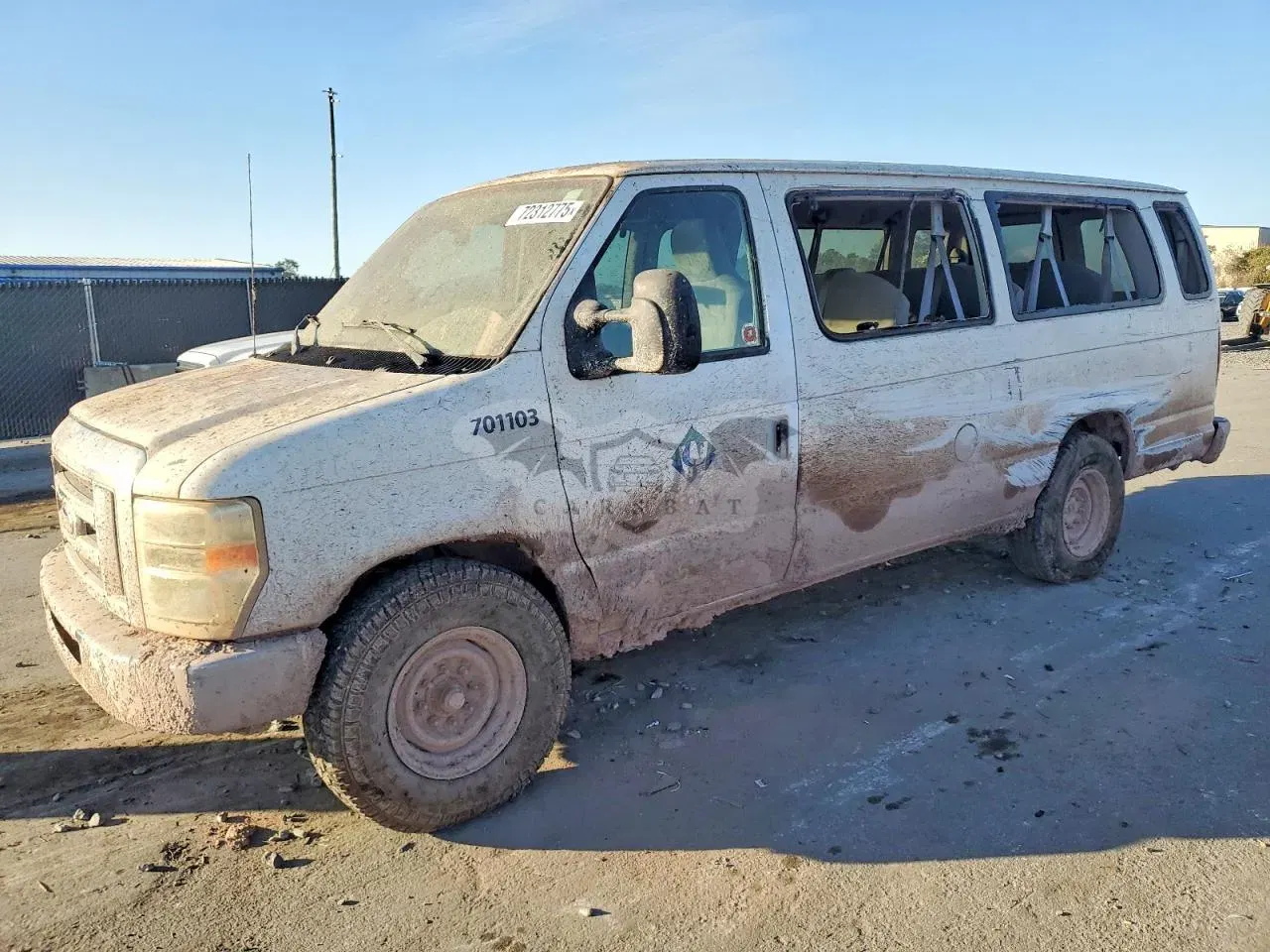 Ford Econoline E350 SUPER DUTY WAGON 5.4L 8 2012