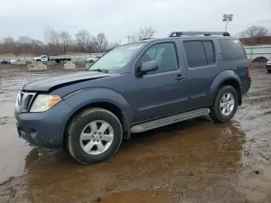 Nissan Pathfinder S 4.0L 6 2011