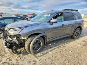 Nissan Pathfinder ROCK CREEK 3.5L 6 2025