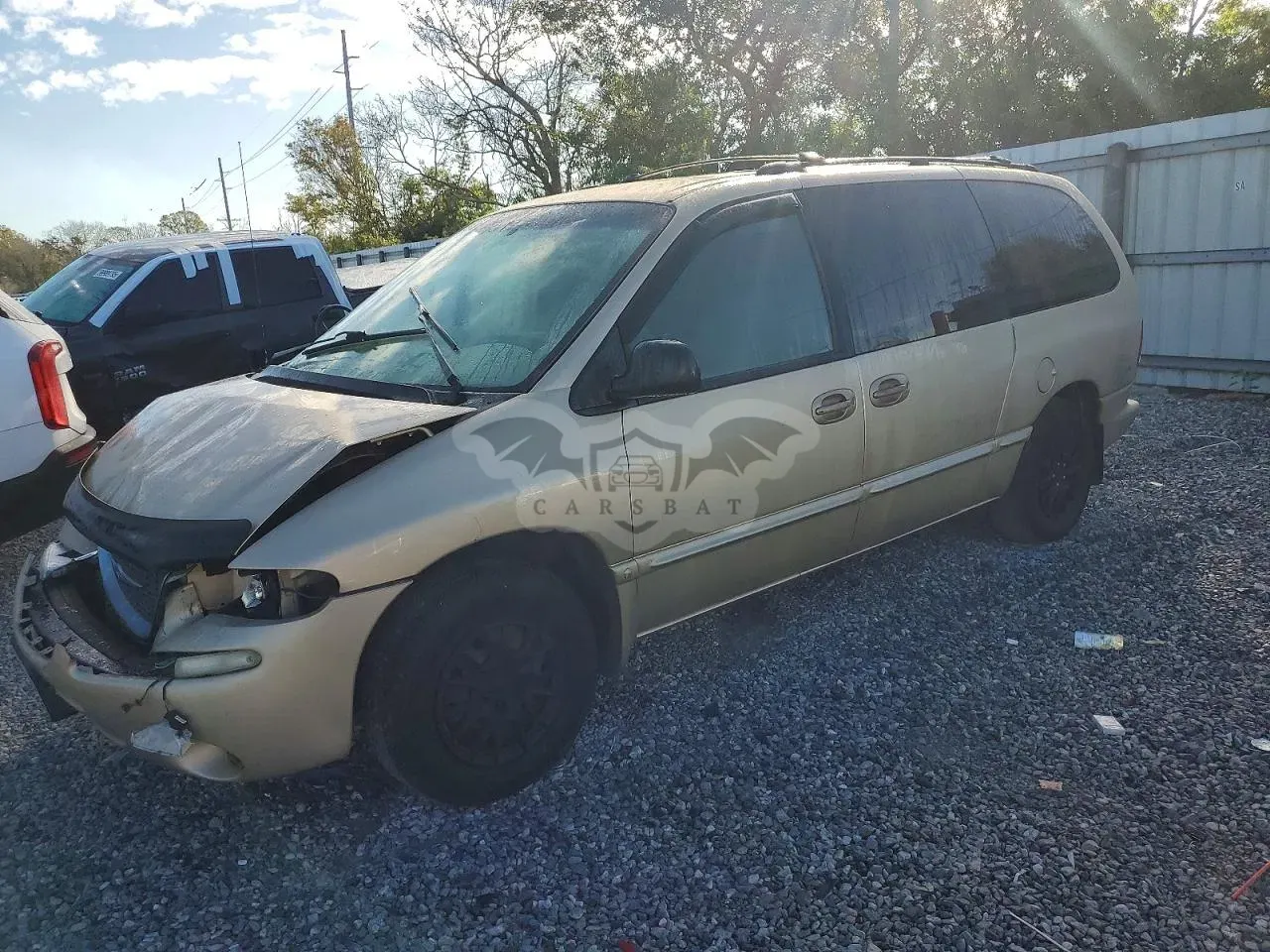 Chrysler Town & Country LX 3.3L 6 2000