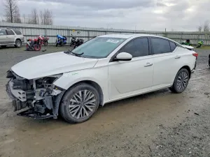 Nissan Altima SV 2.5L 4 2023