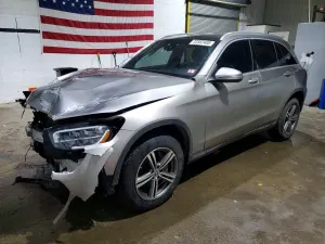 Mercedes-Benz GLC 300 4MATIC 2.0L 4 2020