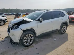 Toyota Rav4 XLE PREMIUM 2.5L 4 2021