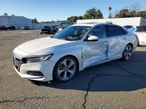 Honda Accord TOURING 2.0L 4 2018
