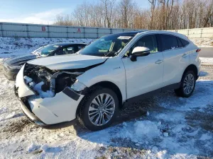 Toyota Venza LE 2.5L 4 2021
