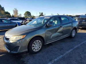 Toyota Camry L 2.5L 4 2014
