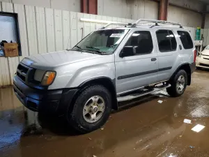 Nissan Xterra XE 3.3L 6 2000