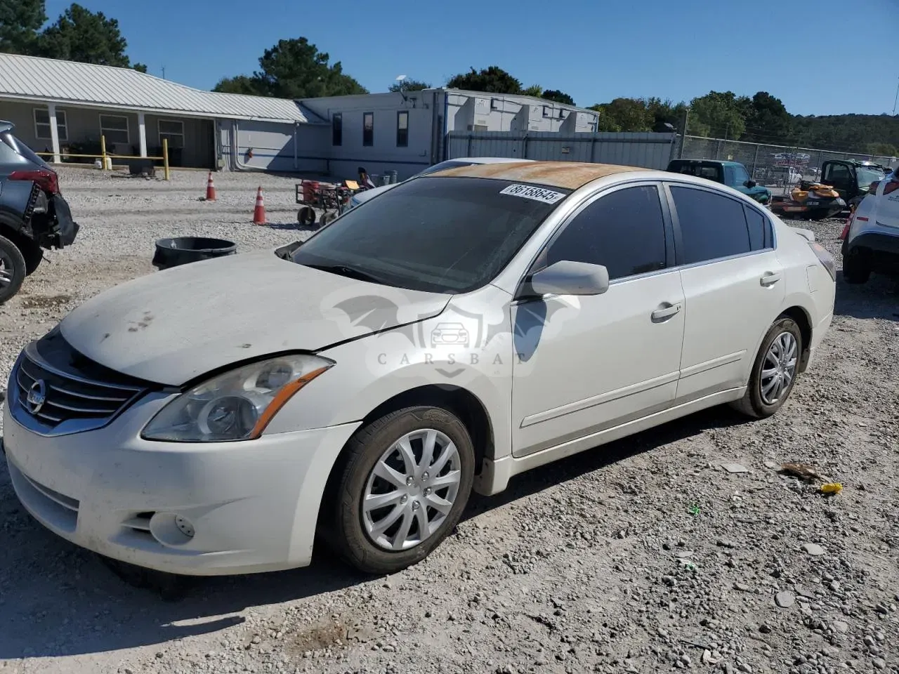 Nissan Altima BASE 2.5L 4 2010