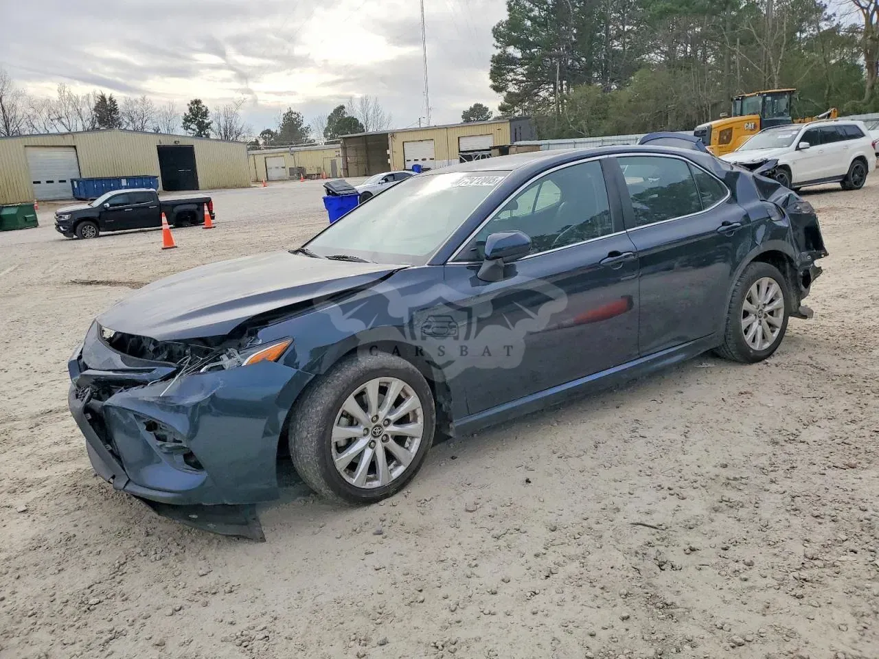 Toyota Camry L 2.5L 4 2018