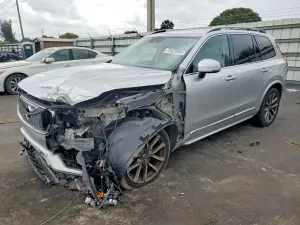 Volvo XC90 T6 2.0L 4 2017