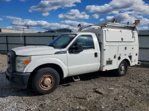 Ford F-350 6.2L 8 2013