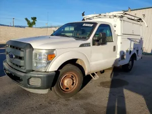 Ford F-350 6.2L 8 2013