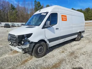 Mercedes-Benz Sprinter 2.0L 4 2025