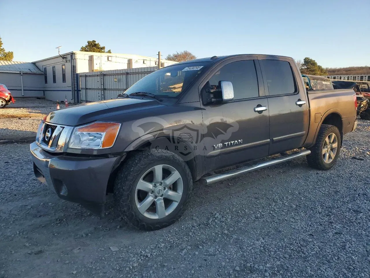 Nissan Titan S 5.6L 8 2015