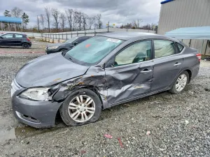 Nissan Sentra S 1.8L 4 2015