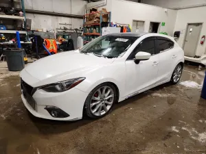 Mazda 3 GRAND TOURING 2.5L 4 2014