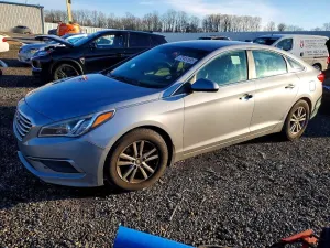 Hyundai Sonata SE 2.4L 4 2016