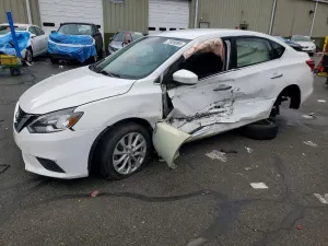 Nissan Sentra S 1.8L 4 2019