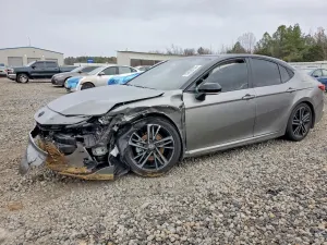 Toyota Camry XSE 2.5L 4 2026