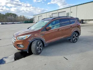Ford Escape SE 2.0L 4 2017