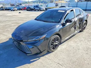Toyota Camry XSE 2.5L 4 2025