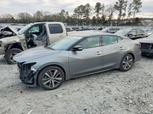 Nissan Maxima SV 3.5L 6 2020
