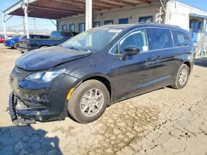 Chrysler Voyager LXI 3.6L 6 2021