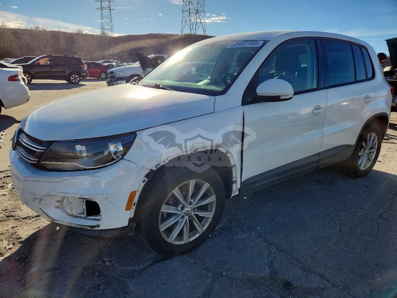 Volkswagen Tiguan S 2.0L 4 2014